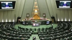 المحادثات بين إيران وواشنطن تتوقف وسط رفض برلماني إيراني لاستمرار الحوار العبثي